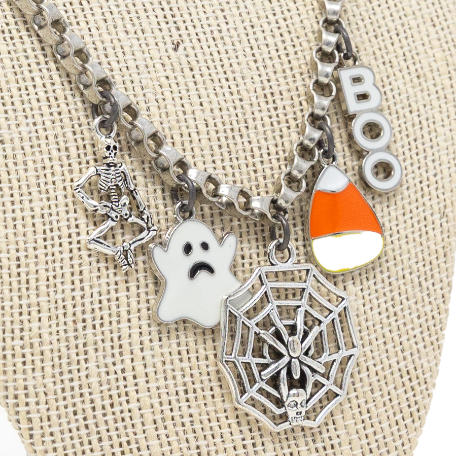 Hocus Pocus Charming Necklace